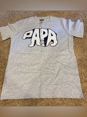 Papa Bear T Shirt L NWT 100% cotton